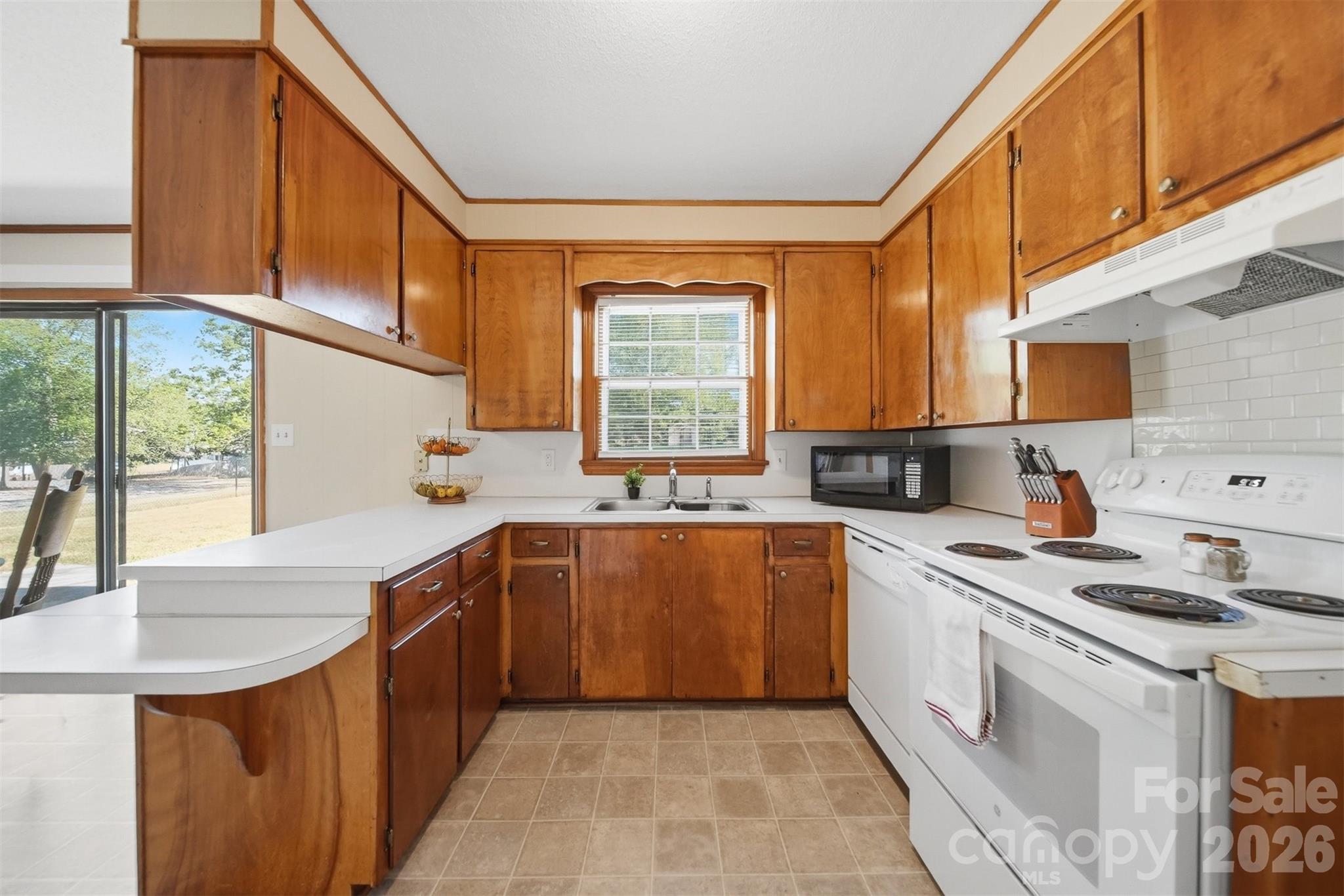 184 Edgegreen Court Taylorsville NC 28681