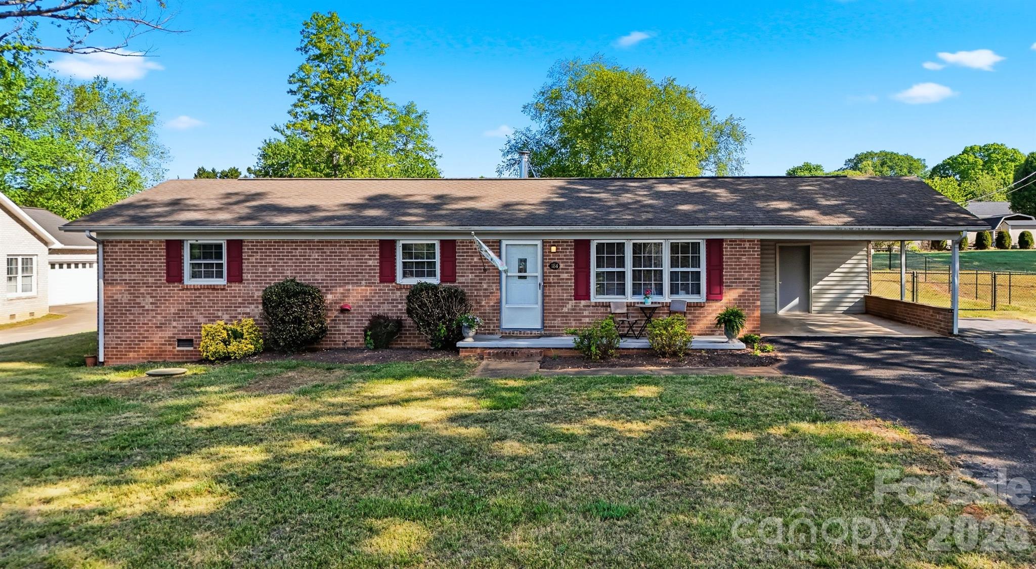 184 Edgegreen Court Taylorsville NC 28681