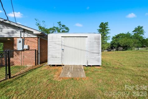 184 Edgegreen Court Taylorsville NC 28681