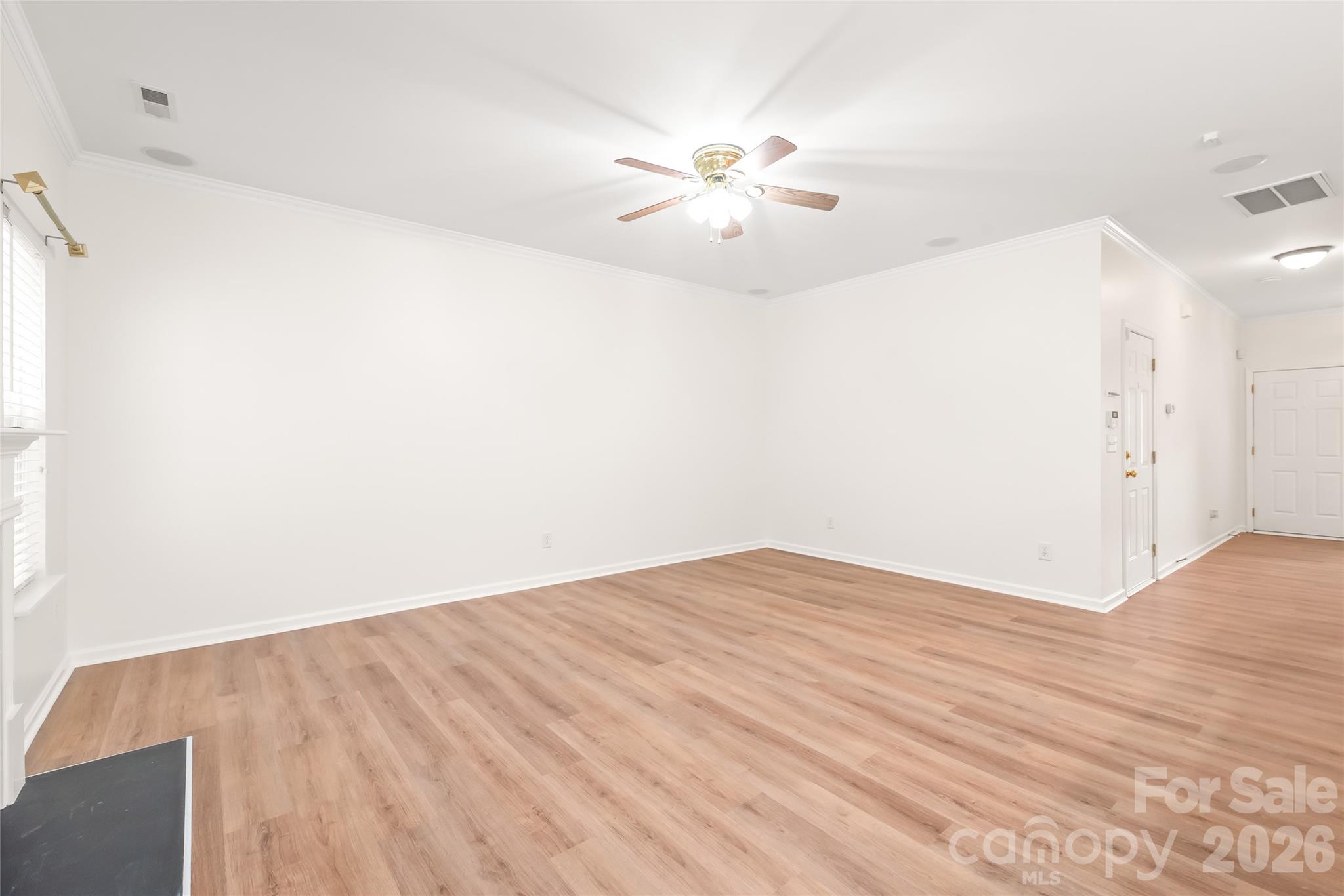 15583 Stronvar House Lane Charlotte NC 28277