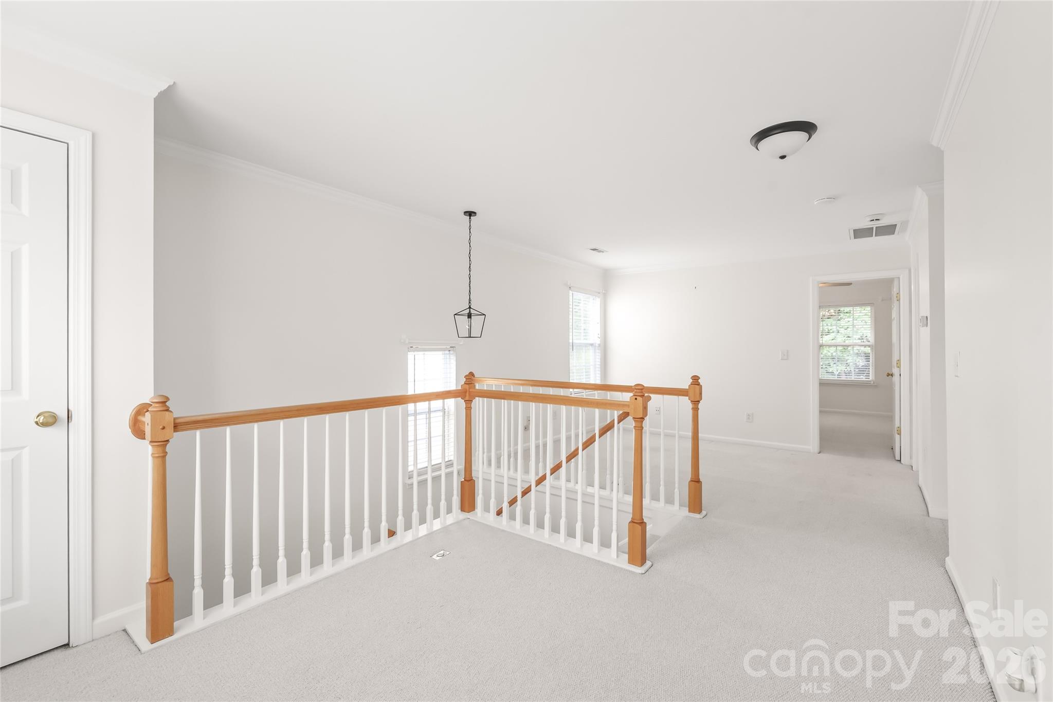 15583 Stronvar House Lane Charlotte NC 28277