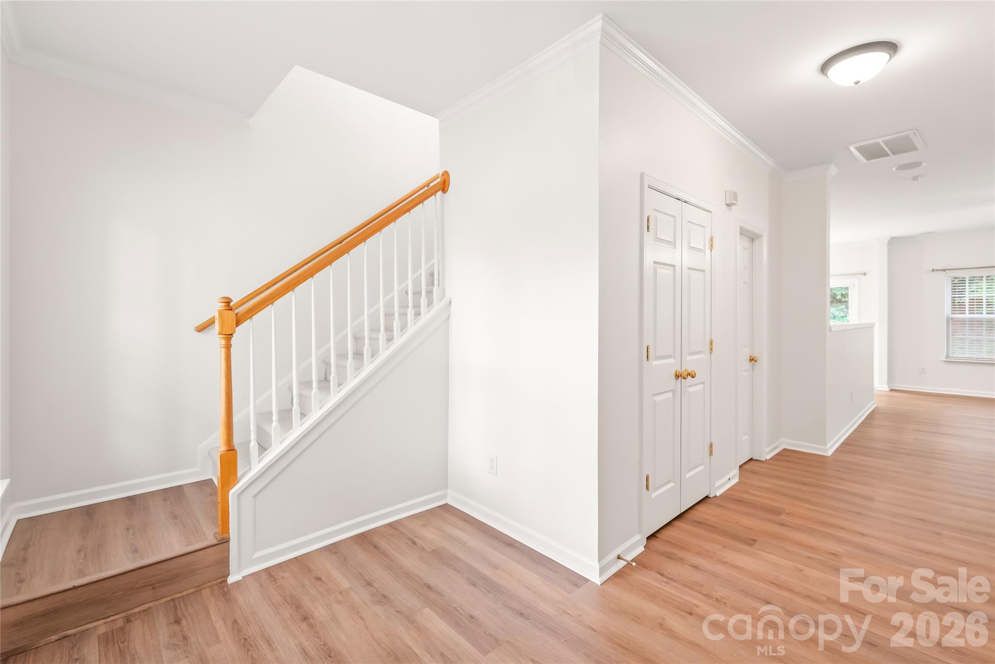 15583 Stronvar House Lane Charlotte NC 28277