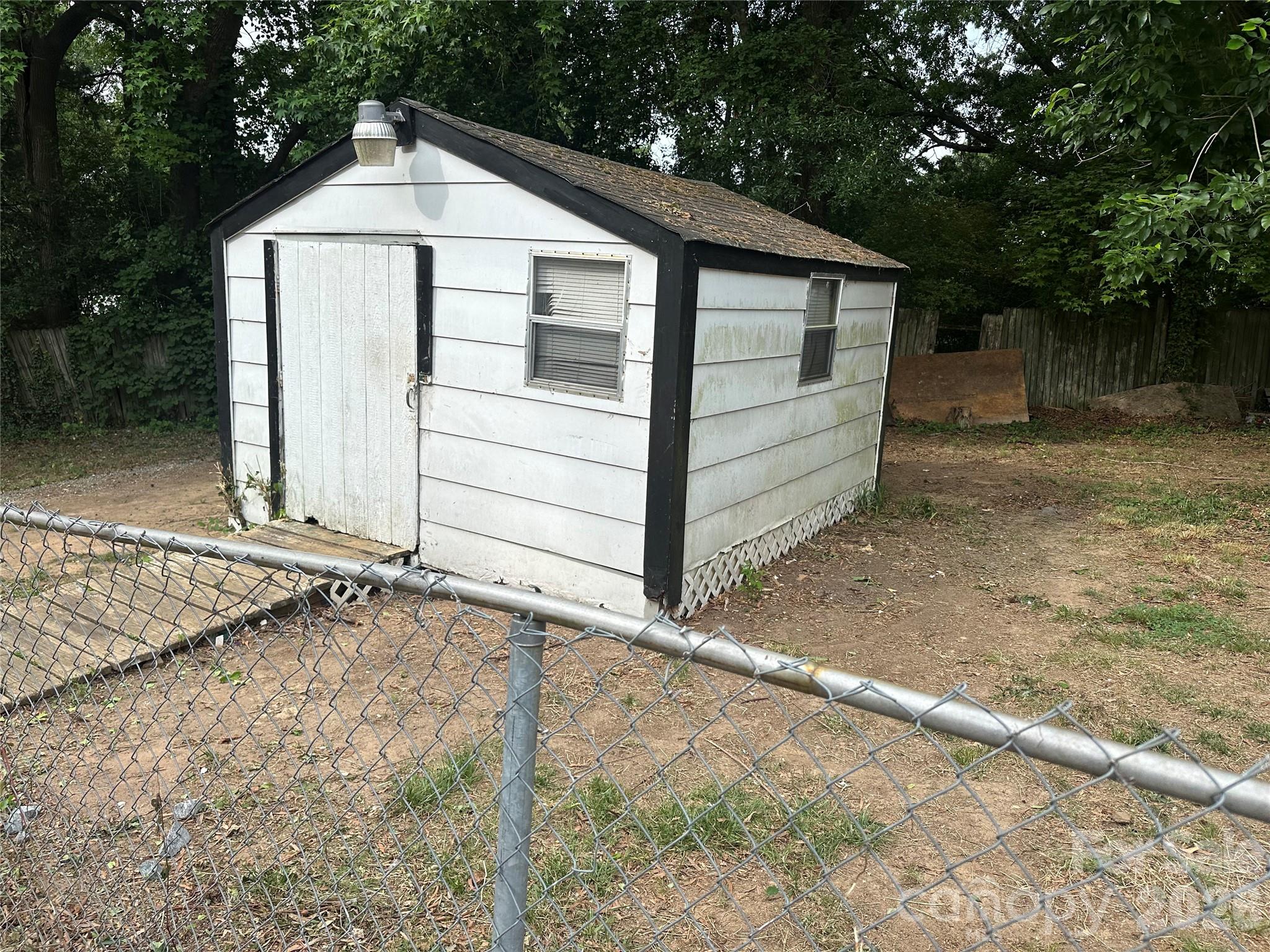 1103 Lewiston Avenue Charlotte NC 28208