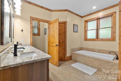 506 Crystal Mountain Road Boone NC 28607