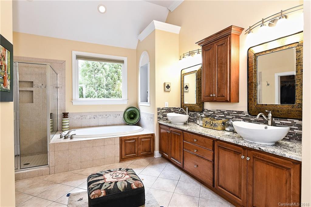 7717 Quail Park Drive Charlotte NC 28210