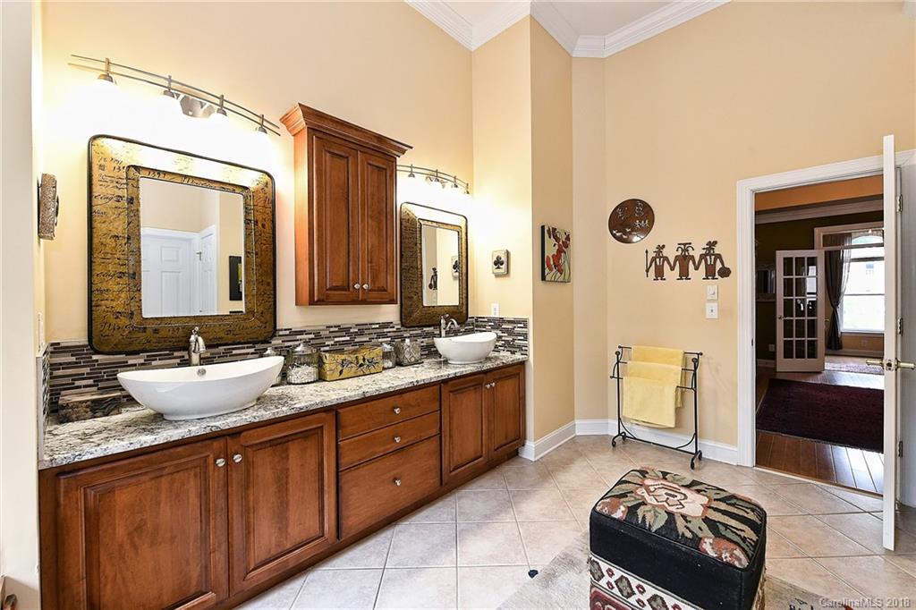 7717 Quail Park Drive Charlotte NC 28210