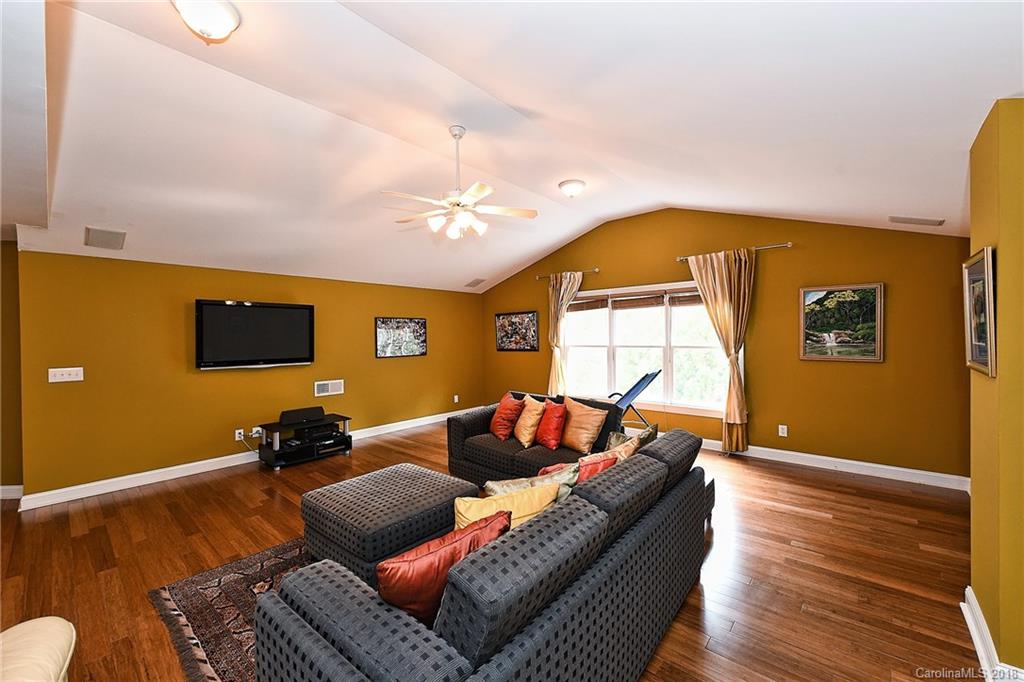 7717 Quail Park Drive Charlotte NC 28210
