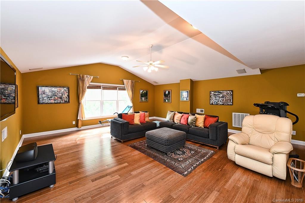7717 Quail Park Drive Charlotte NC 28210