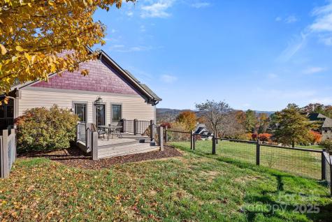 235 Windwhisper Drive Asheville NC 28804