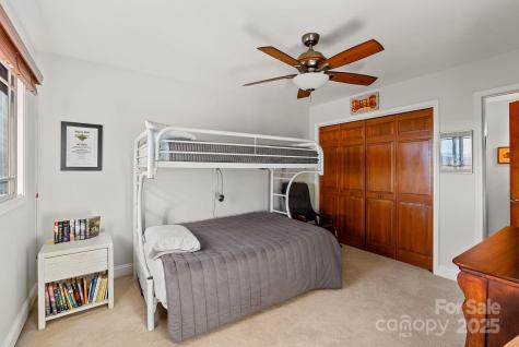 235 Windwhisper Drive Asheville NC 28804