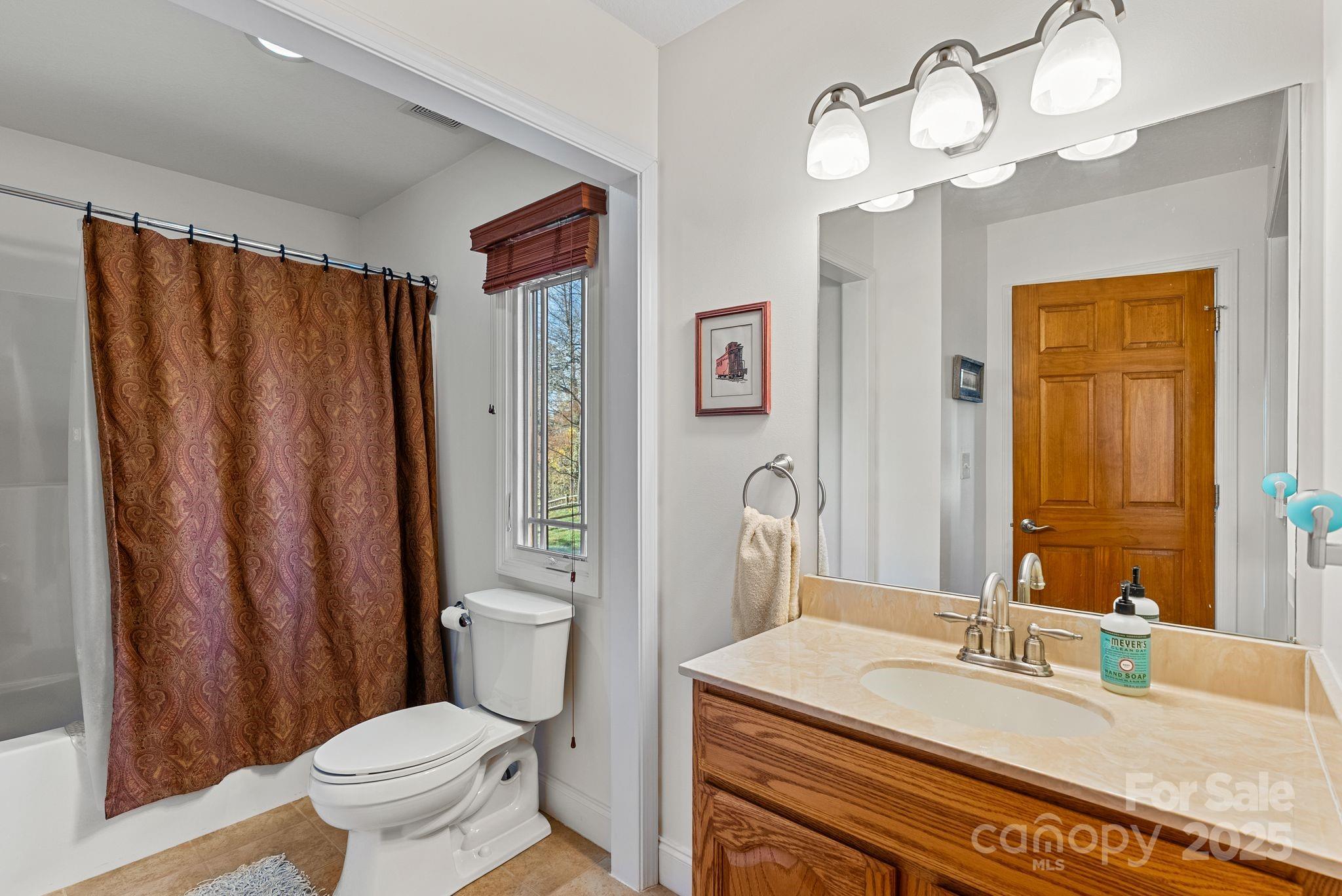 235 Windwhisper Drive Asheville NC 28804