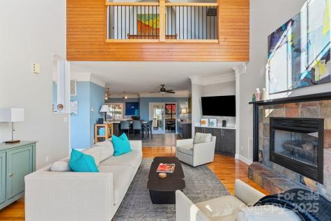 235 Windwhisper Drive Asheville NC 28804