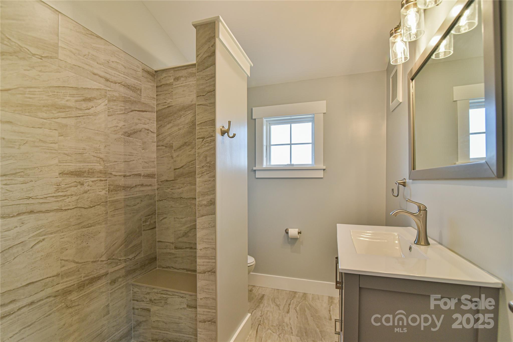 71 Crossings Circle Fairview NC 28730