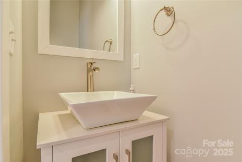 71 Crossings Circle Fairview NC 28730