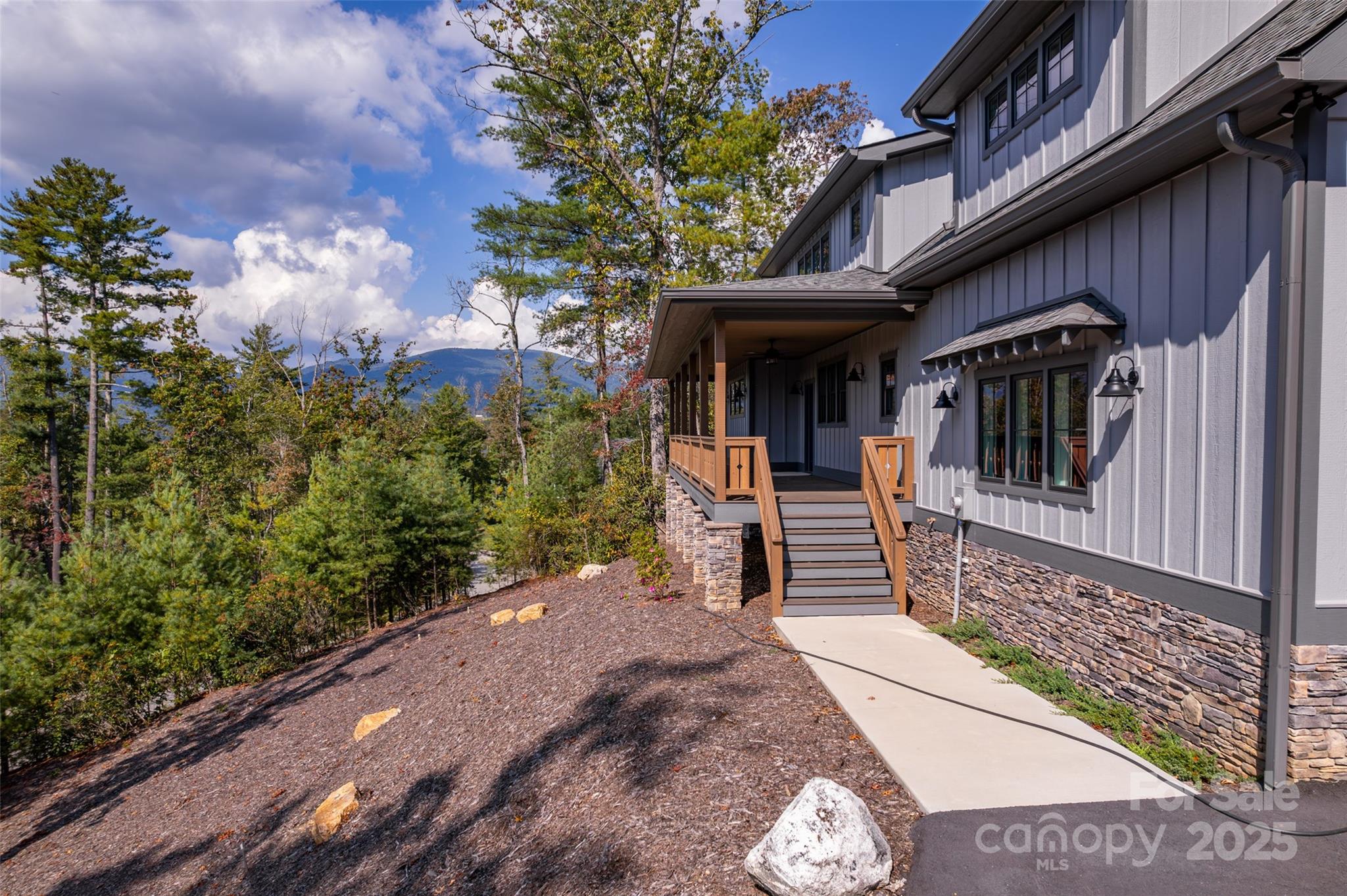 71 Crossings Circle Fairview NC 28730