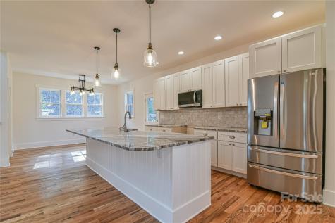 71 Crossings Circle Fairview NC 28730