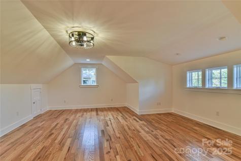 71 Crossings Circle Fairview NC 28730