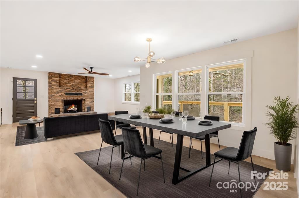 7 Angus Lane Asheville NC 28805