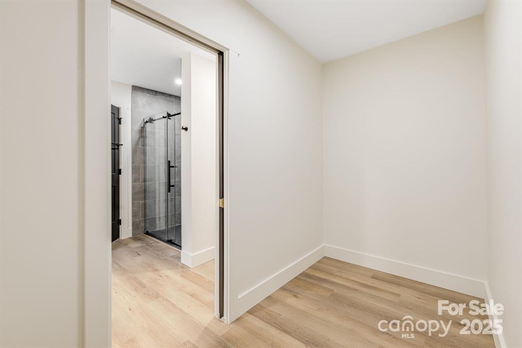 7 Angus Lane Asheville NC 28805