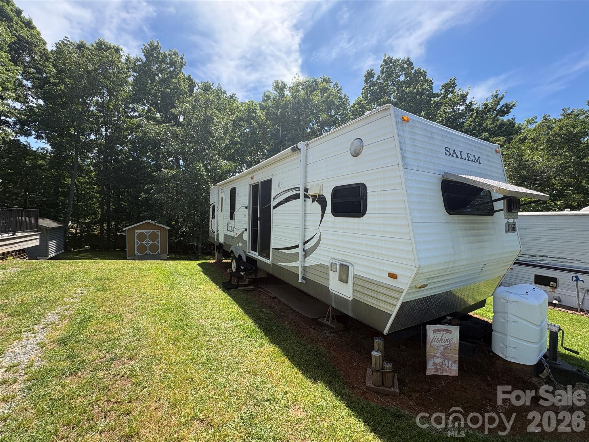 132 Blue Bird Drive New London NC 28127