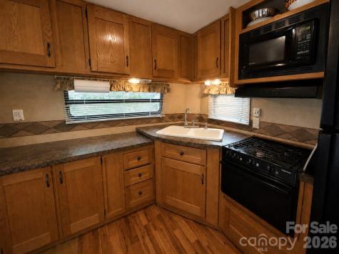 132 Blue Bird Drive New London NC 28127
