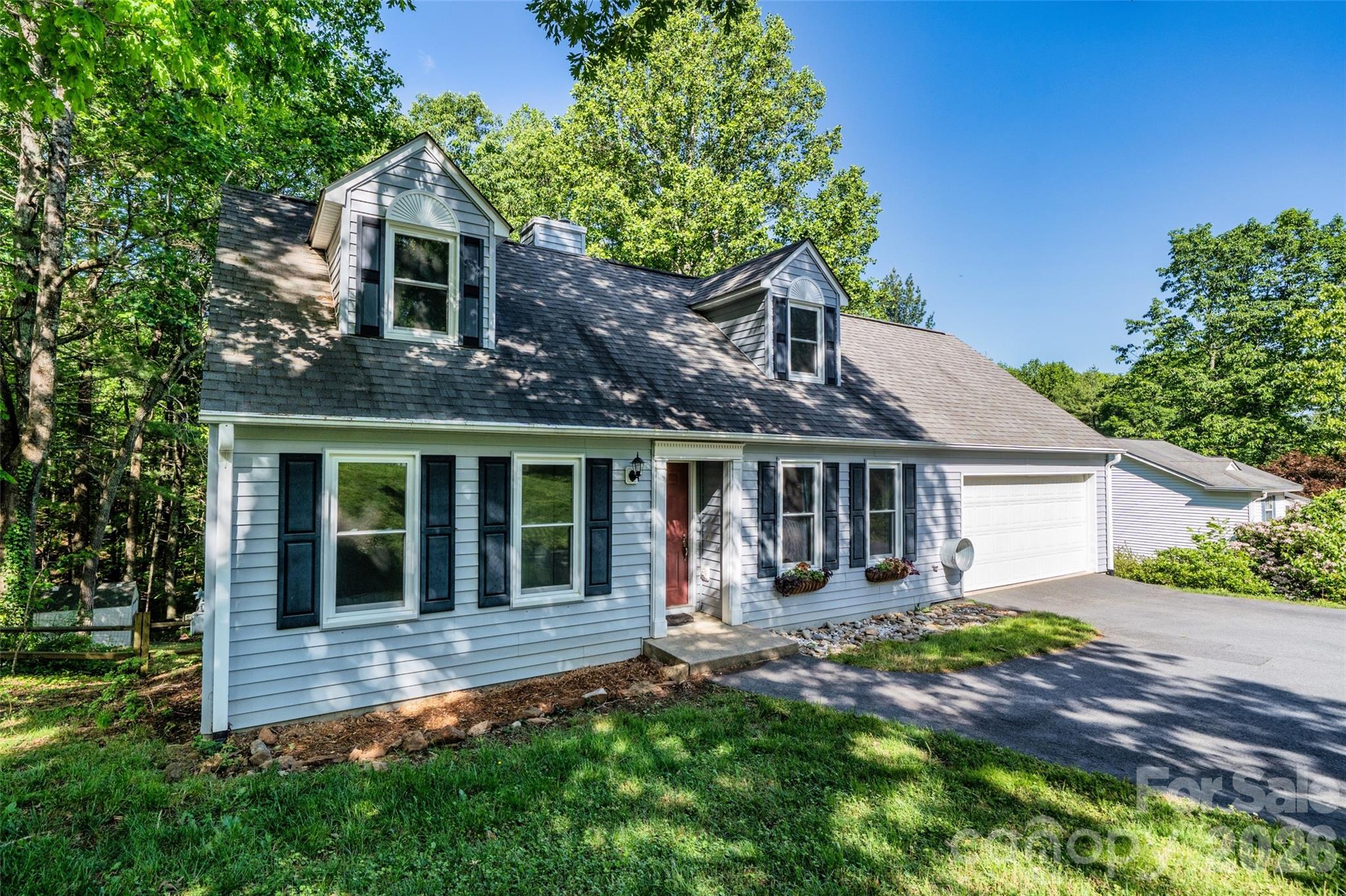 18 Tarragon Place Flat Rock NC 28731
