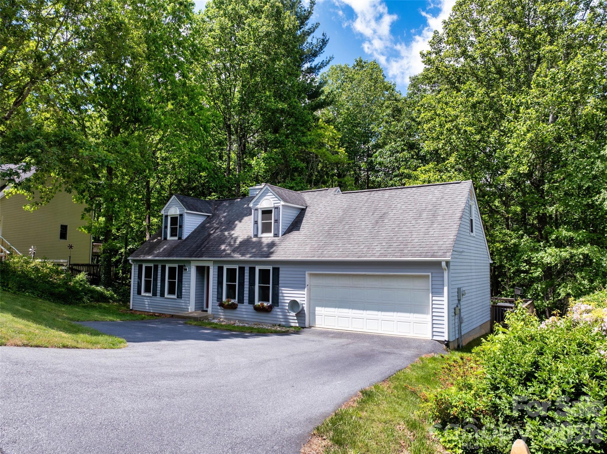 18 Tarragon Place Flat Rock NC 28731