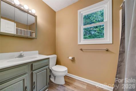 18 Tarragon Place Flat Rock NC 28731