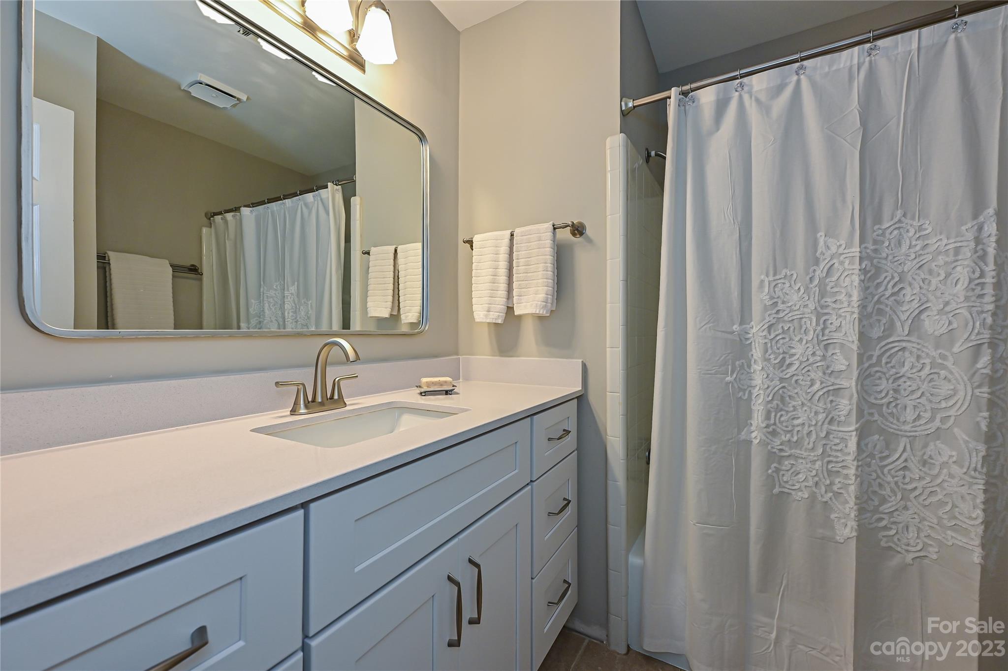 6693 Bunker Hill Circle Charlotte NC 28210