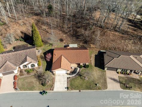 26 Ocaso Drive Asheville NC 28806