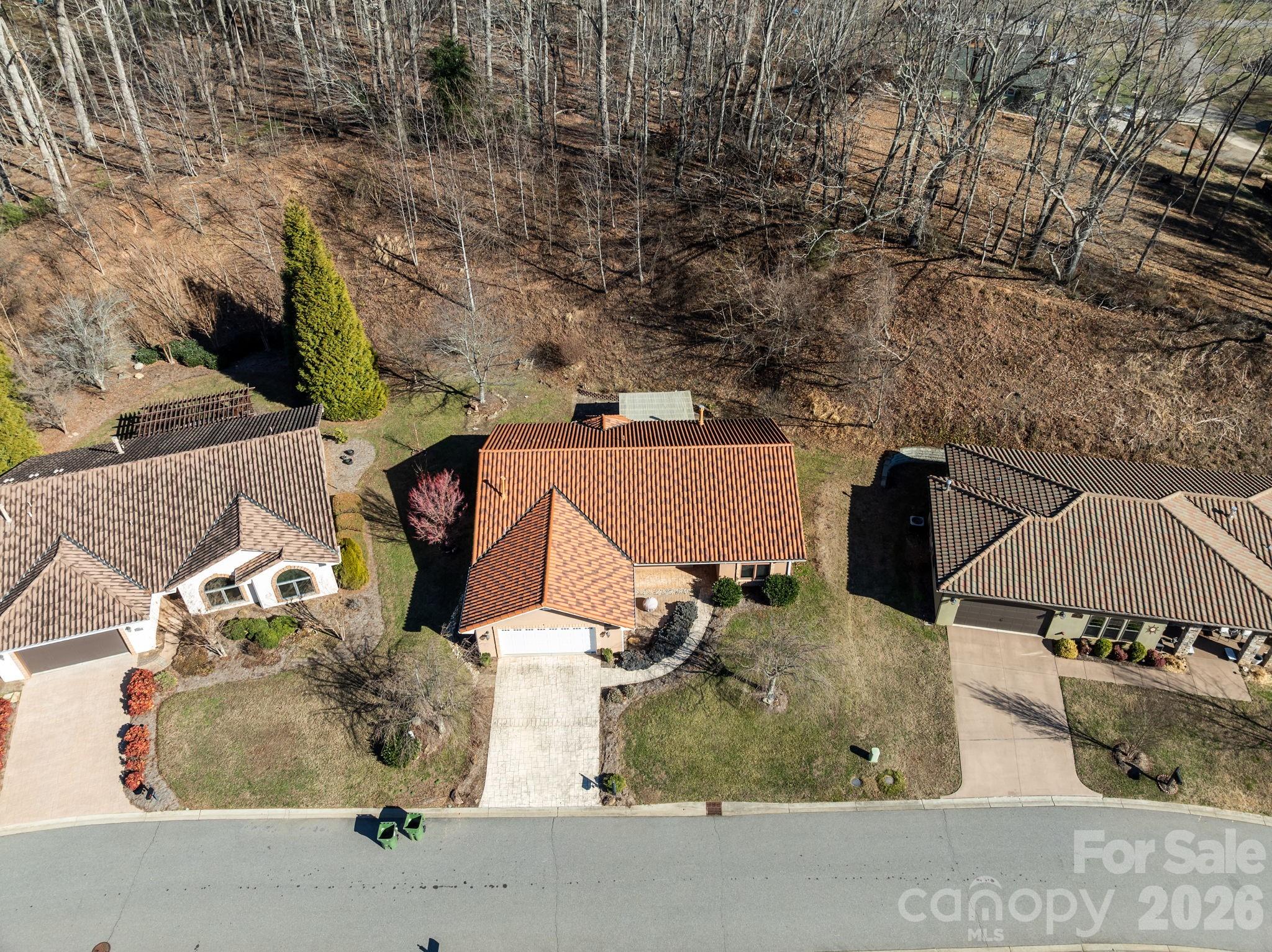 26 Ocaso Drive Asheville NC 28806