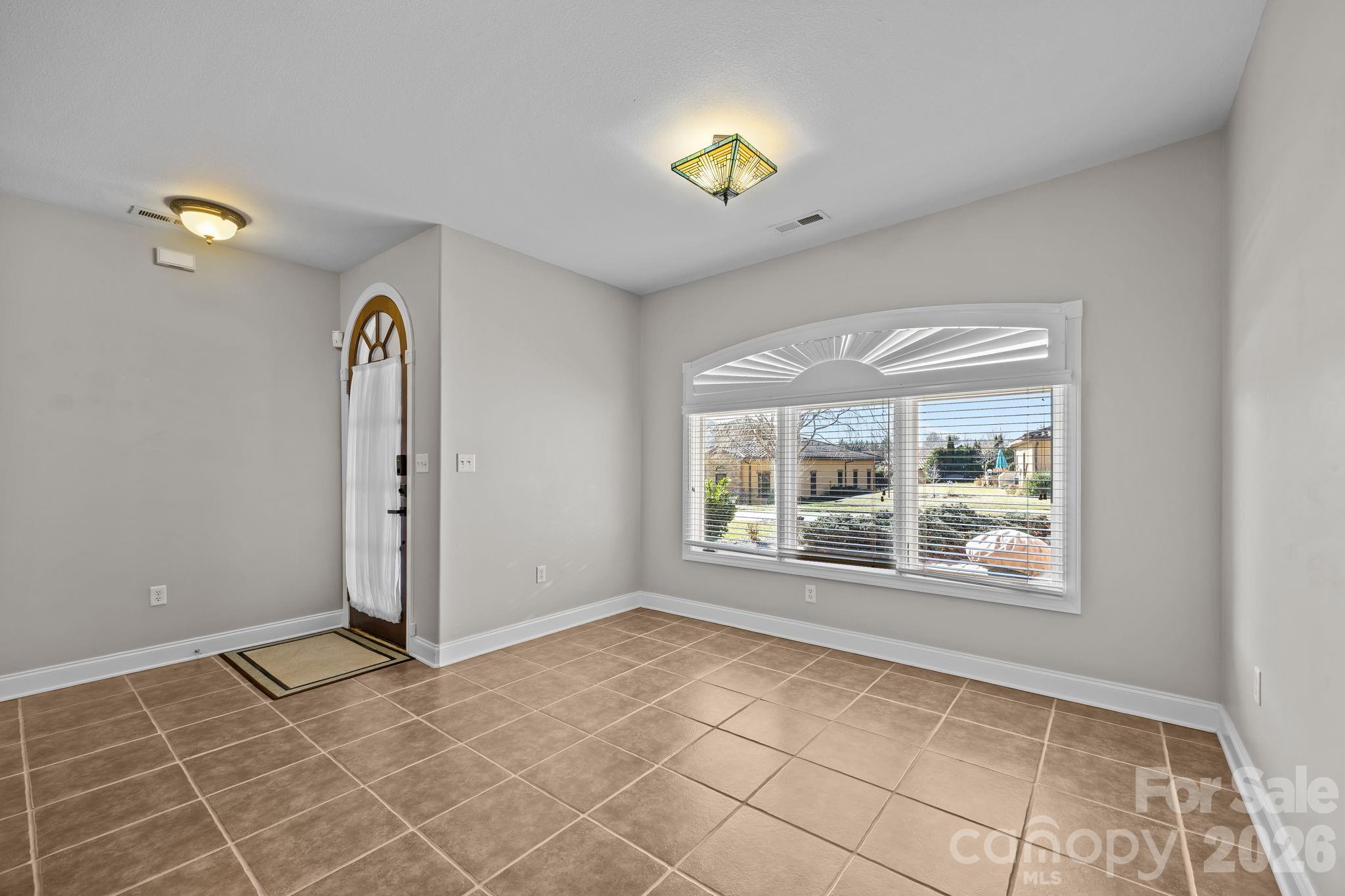 26 Ocaso Drive Asheville NC 28806