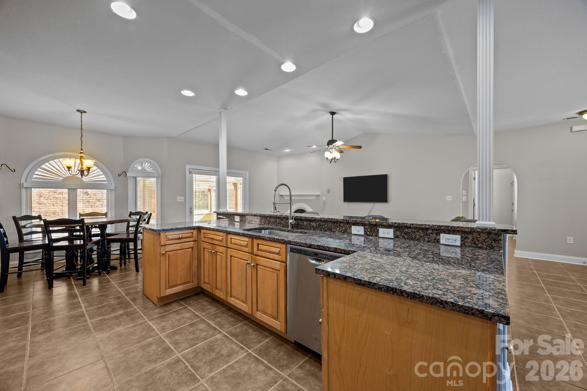 26 Ocaso Drive Asheville NC 28806