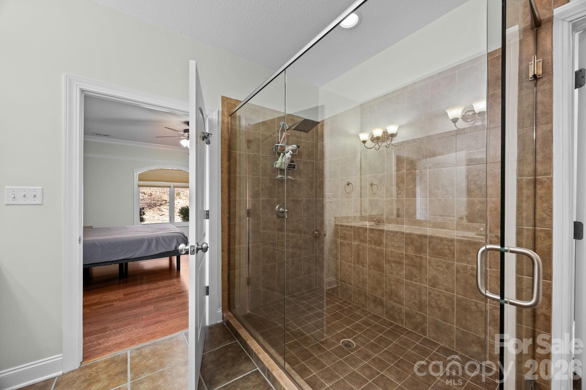 26 Ocaso Drive Asheville NC 28806