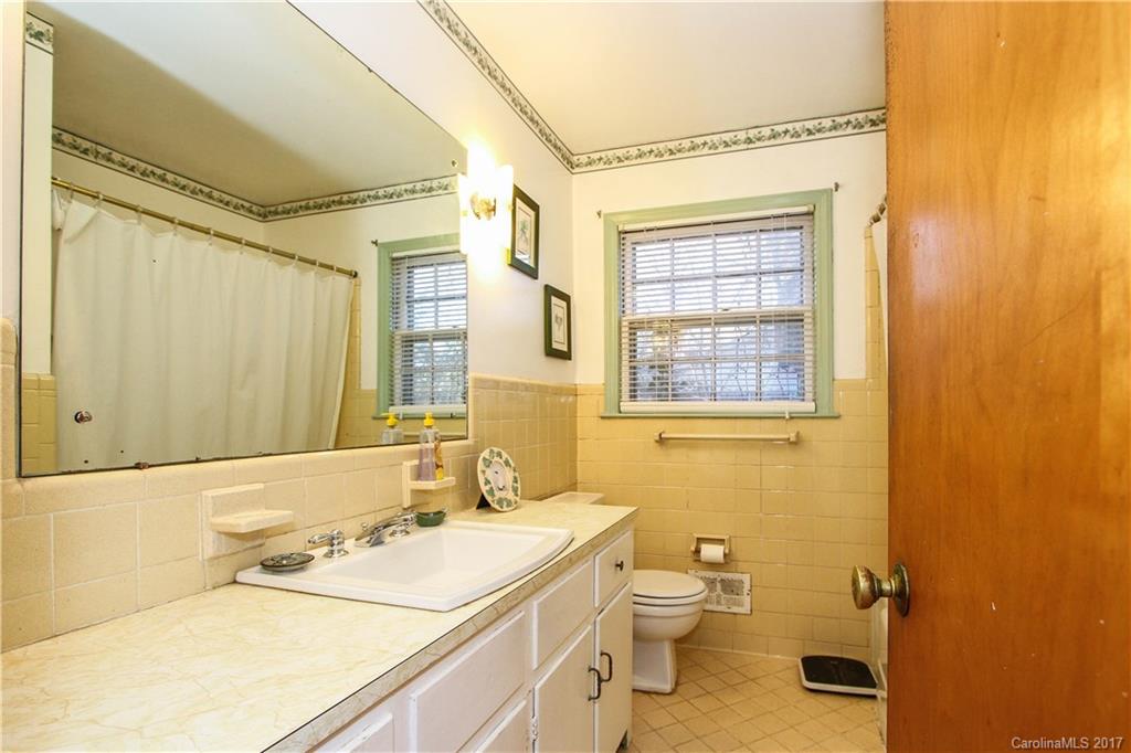 1918 Townsend Avenue Charlotte NC 28205