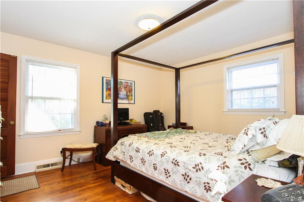 1918 Townsend Avenue Charlotte NC 28205