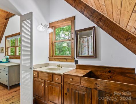 755 Merrills Cove Road Asheville NC 28803