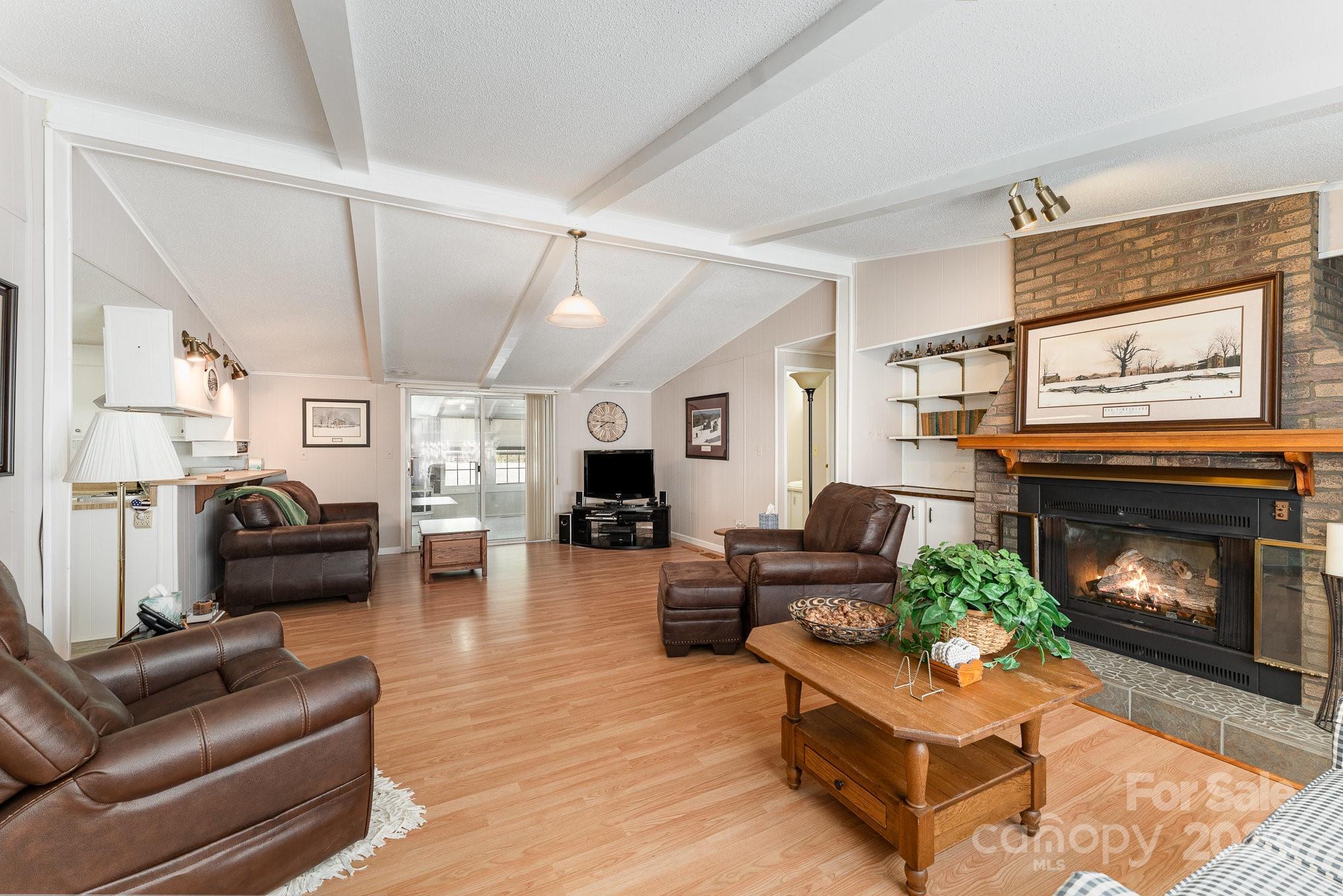 5013 Friendship Circle Road East Bend NC 27018
