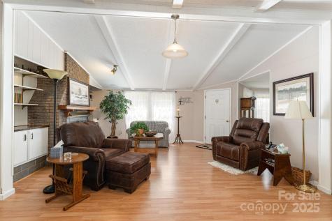 5013 Friendship Circle Road East Bend NC 27018