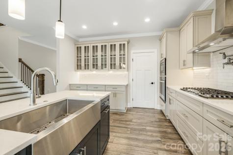 17 Baxter Woods Lane Candler NC 28715