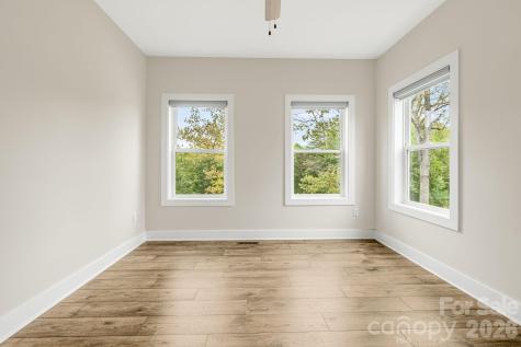 17 Baxter Woods Lane Candler NC 28715