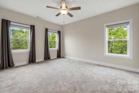 17 Baxter Woods Lane Candler NC 28715
