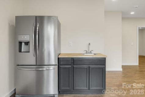 17 Baxter Woods Lane Candler NC 28715