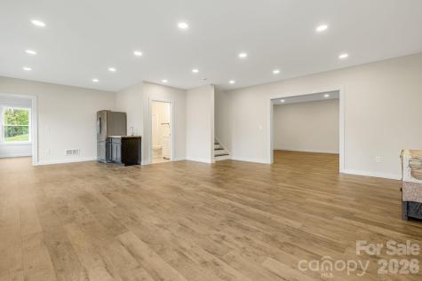 17 Baxter Woods Lane Candler NC 28715