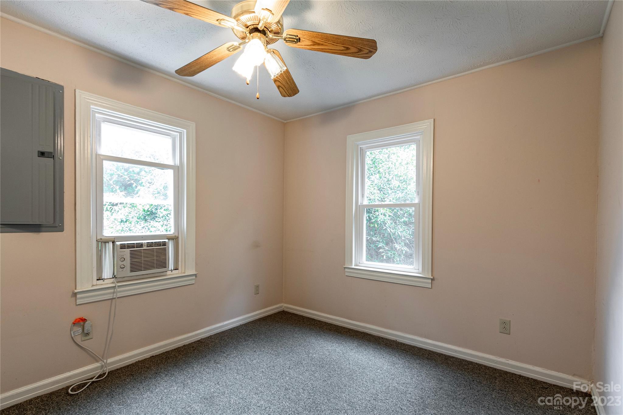 169 Burnsville School Road Burnsville NC 28714