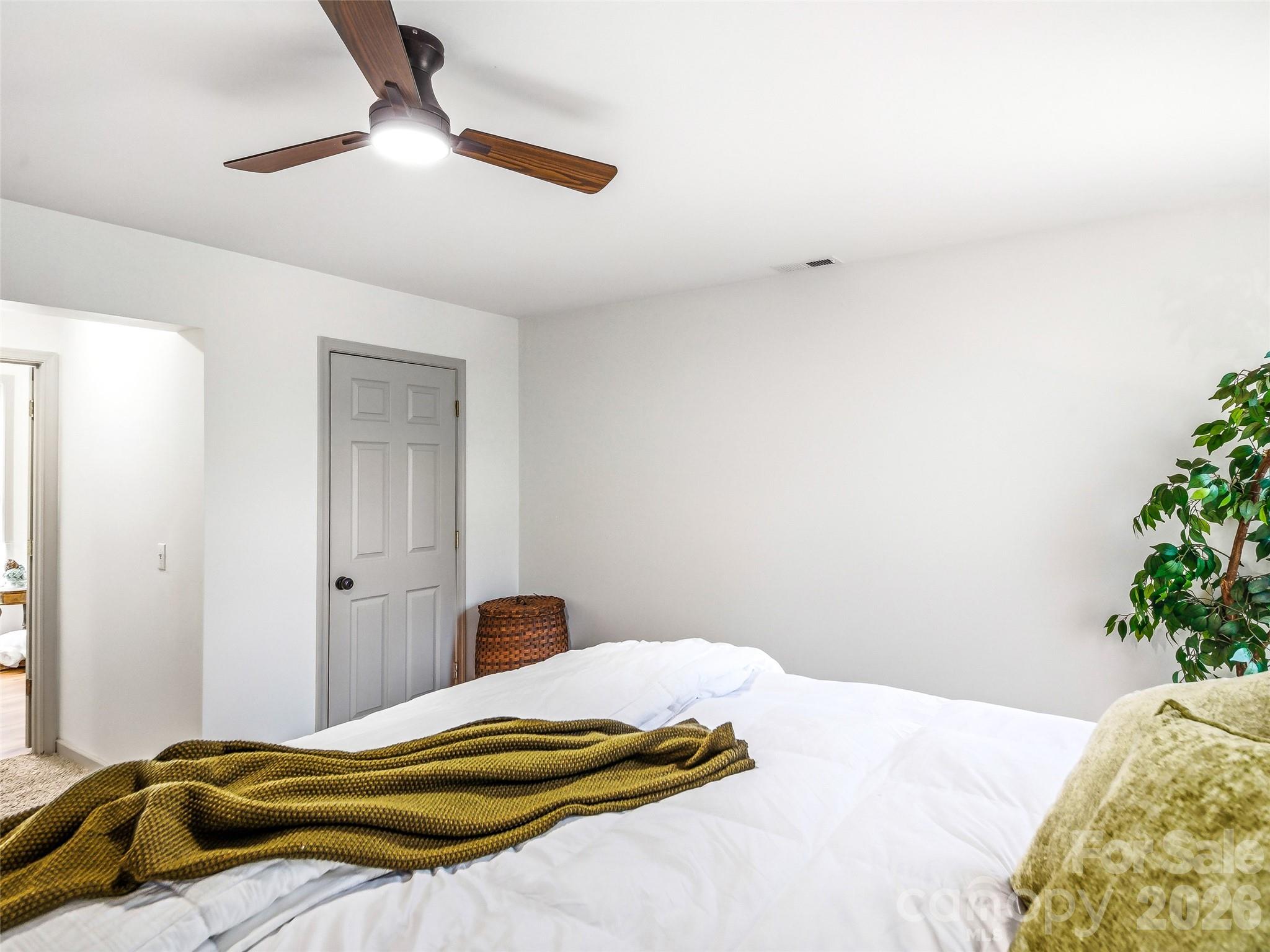 907 Gleason Street Arden NC 28704