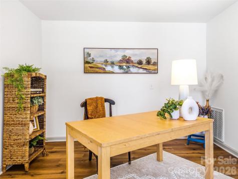 907 Gleason Street Arden NC 28704