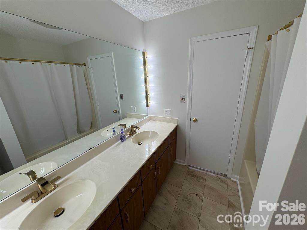 13 Laurel Place Drive Asheville NC 28803