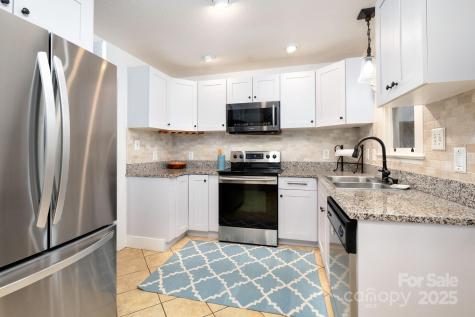 115 Oakland Road Asheville NC 28801