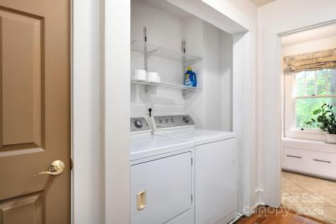 115 Oakland Road Asheville NC 28801